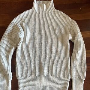 Fisherman knit sweater gap S